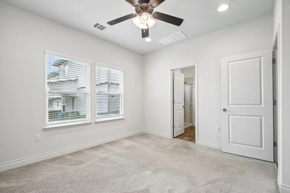 10213 Forest Grove Drive Austin, TX 78747