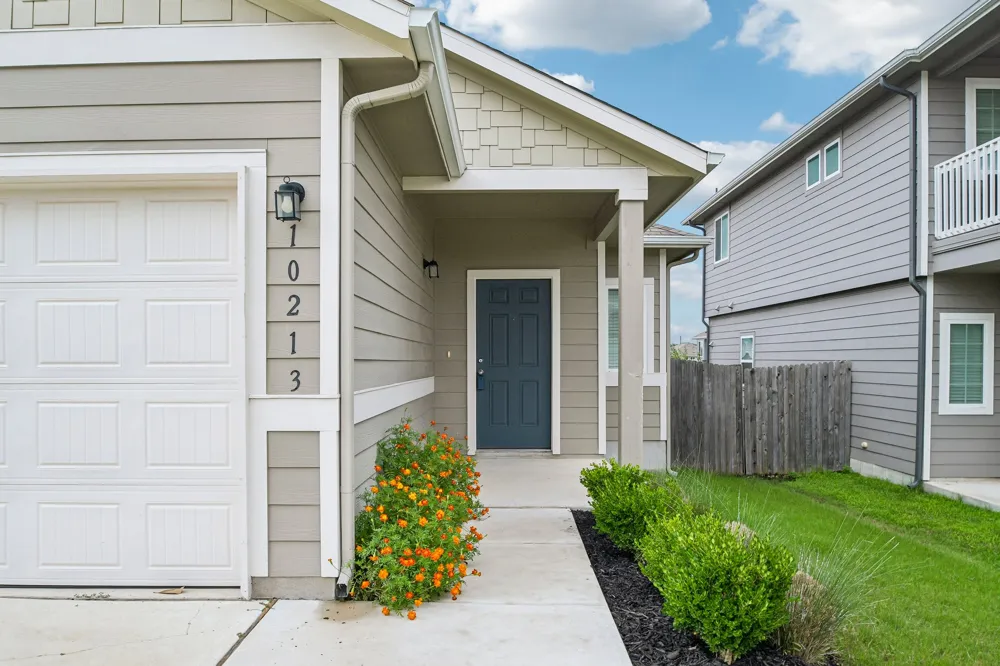 10213 Forest Grove Drive Austin, TX 78747