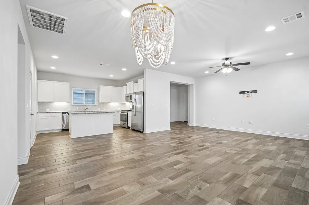 10213 Forest Grove Drive Austin, TX 78747