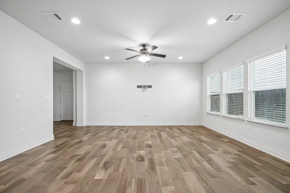 10213 Forest Grove Drive Austin, TX 78747