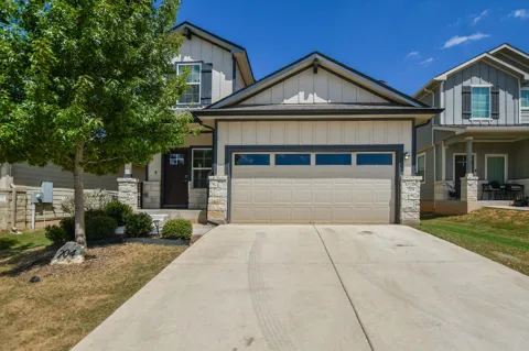 204 Merrick Road