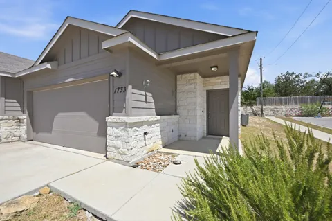 1733 Davidson Ranch Drive