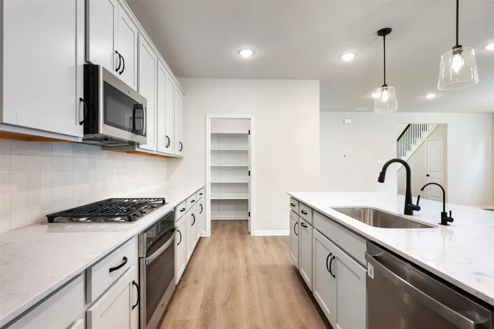417 Carr Drive Liberty Hill, TX 78642