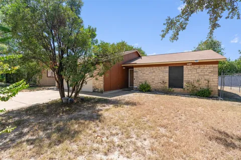 5408 King Henry Drive