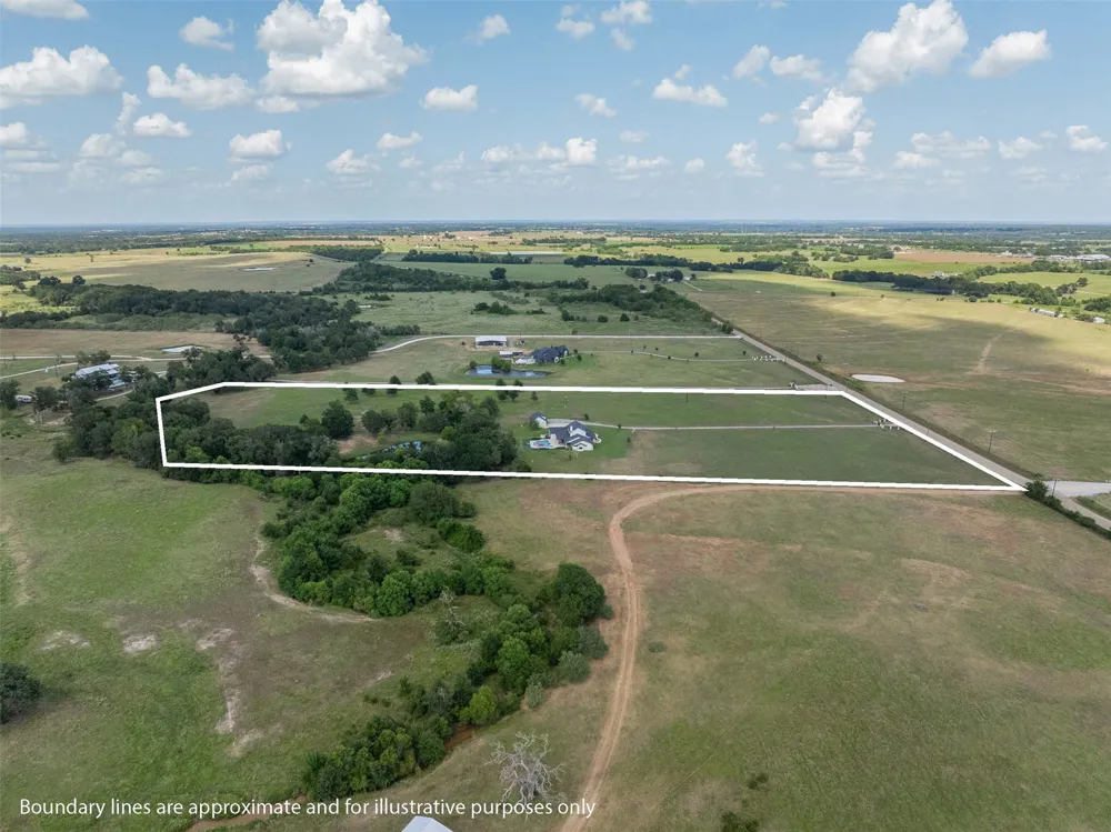 1847 County Road 202 Caldwell, TX 77836