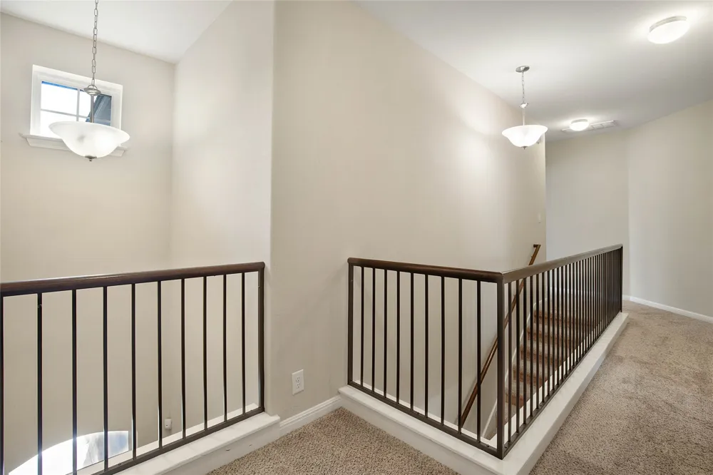 13400 Briarwick Drive #702 Austin, TX 78729