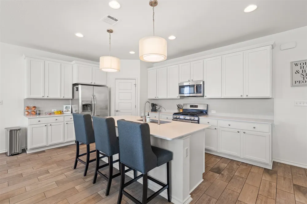 9107 Moonstone Drive Austin, TX 78729