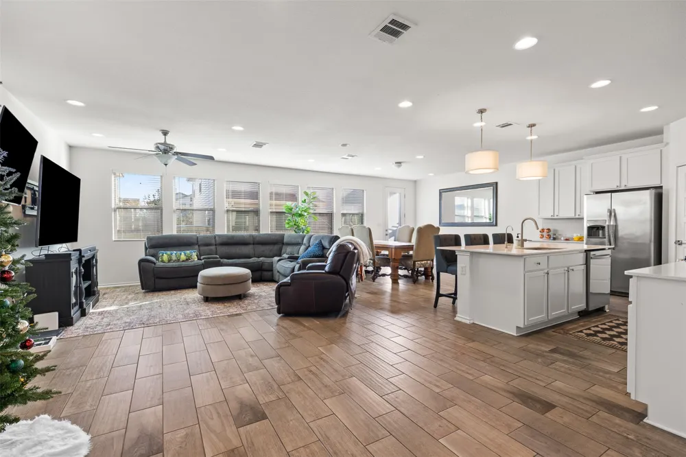 9107 Moonstone Drive Austin, TX 78729