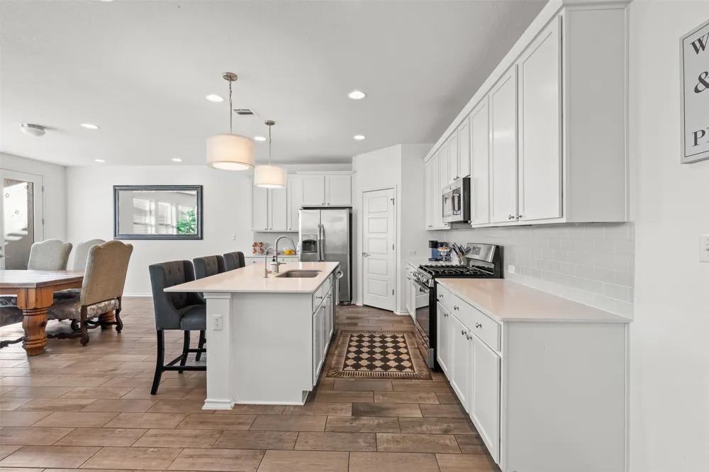 9107 Moonstone Drive Austin, TX 78729
