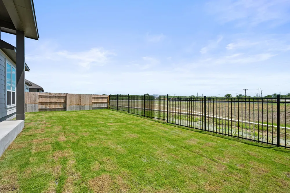 16109 Smithers Road Manor, TX 78653