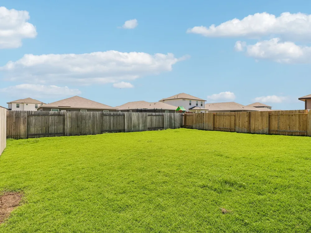 152 Sleep Hollow Jarrell, TX 76537