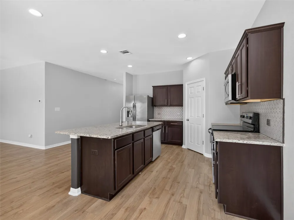14113 Jared Argo Cove Manor, TX 78653