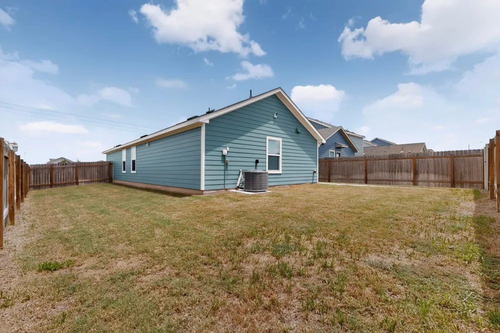1129 Largemouth Lane Bastrop, TX 78602