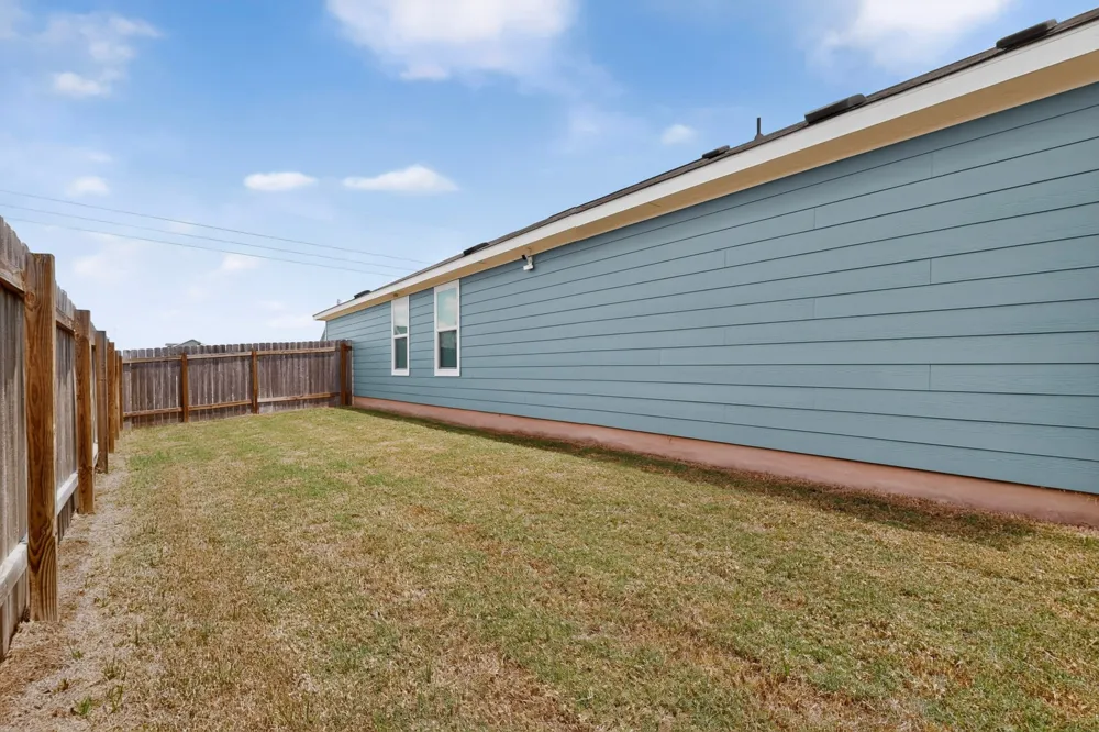1129 Largemouth Lane Bastrop, TX 78602