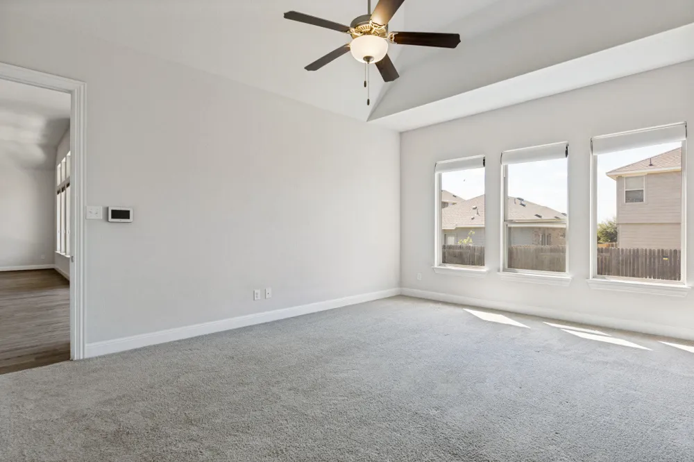727 Spinnaker Loop #A Kyle, TX 78640