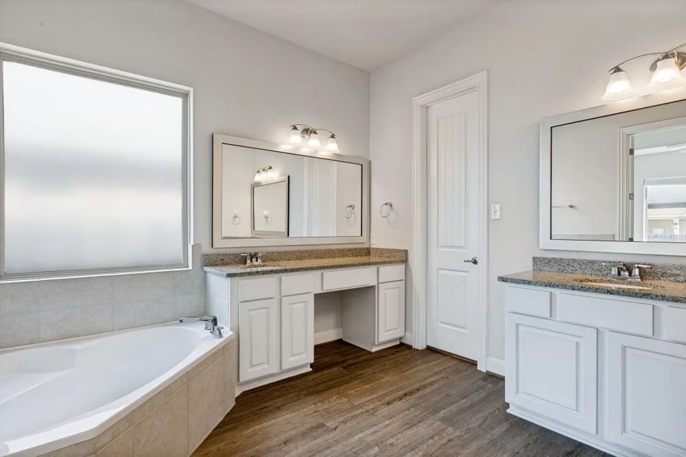 727 Spinnaker Loop #A Kyle, TX 78640