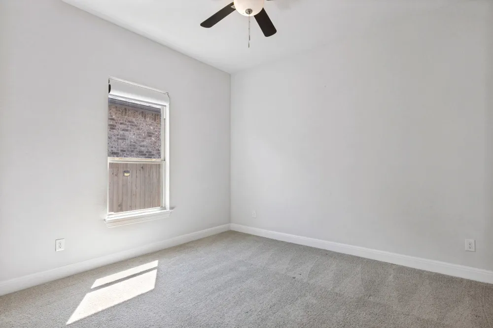 727 Spinnaker Loop #A Kyle, TX 78640