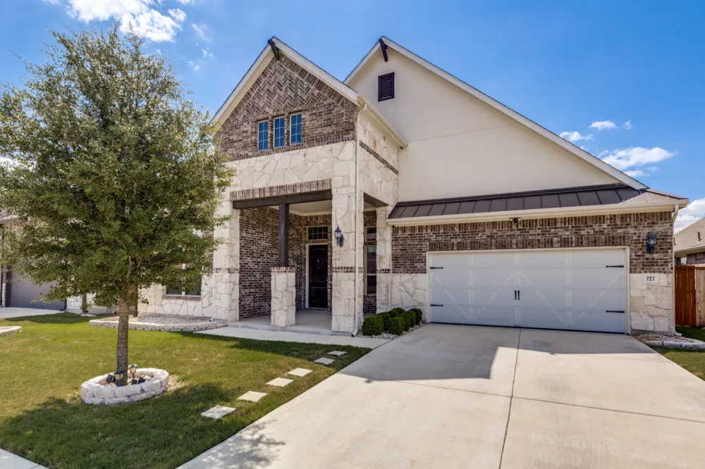 727 Spinnaker Loop #A Kyle, TX 78640