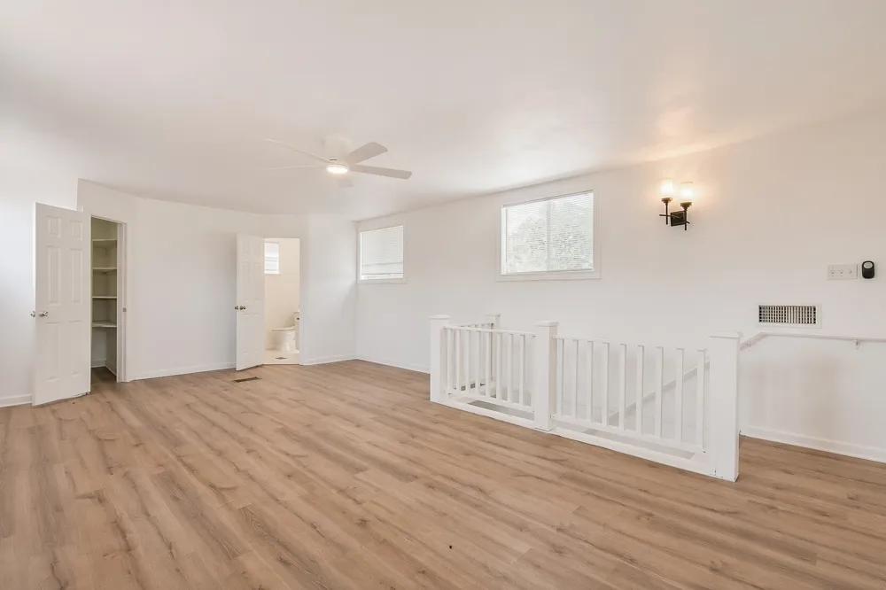 1097 White Loop Road Columbus, TX 78934