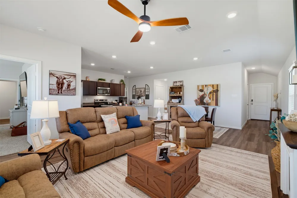 325 Doss Drive Rockdale, TX 76567