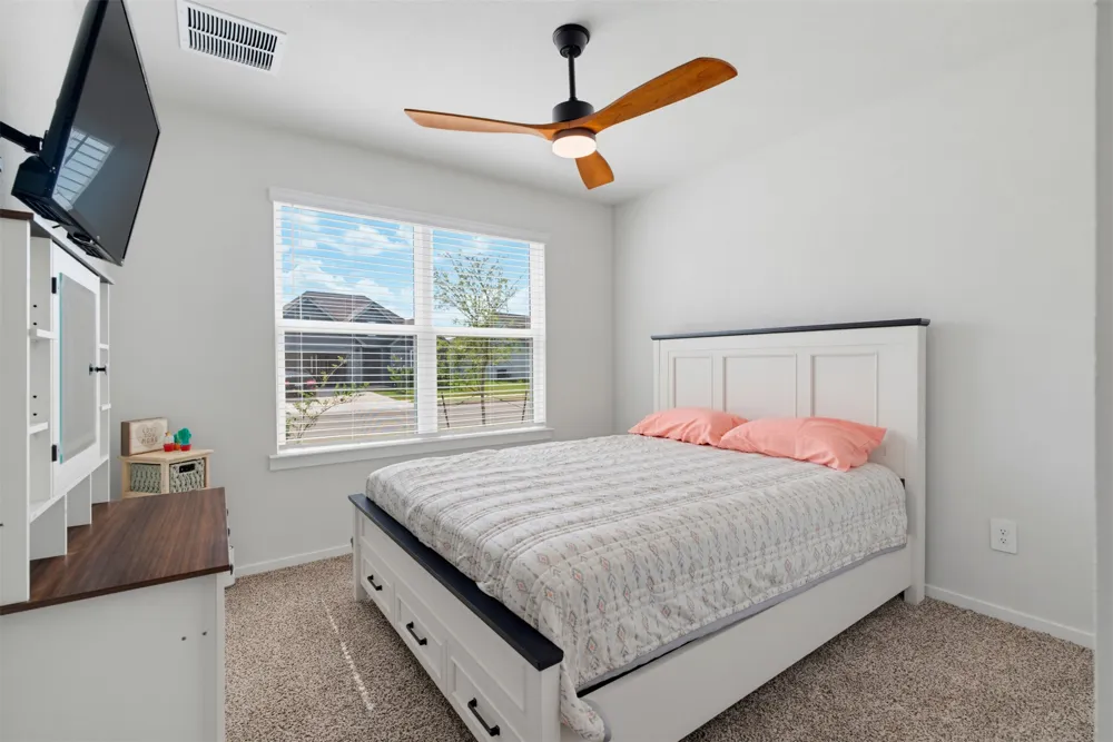 325 Doss Drive Rockdale, TX 76567