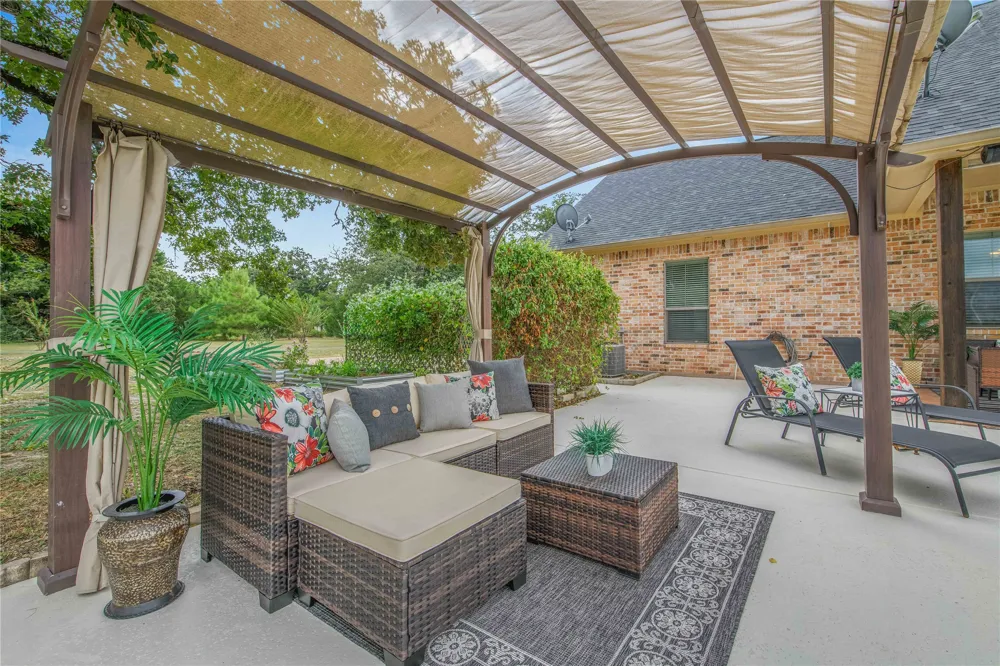 4848 Stony Brook College Station, TX 77845