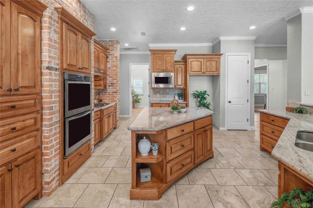 4848 Stony Brook College Station, TX 77845