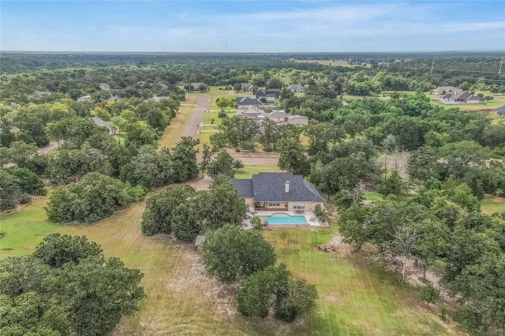 4848 Stony Brook College Station, TX 77845