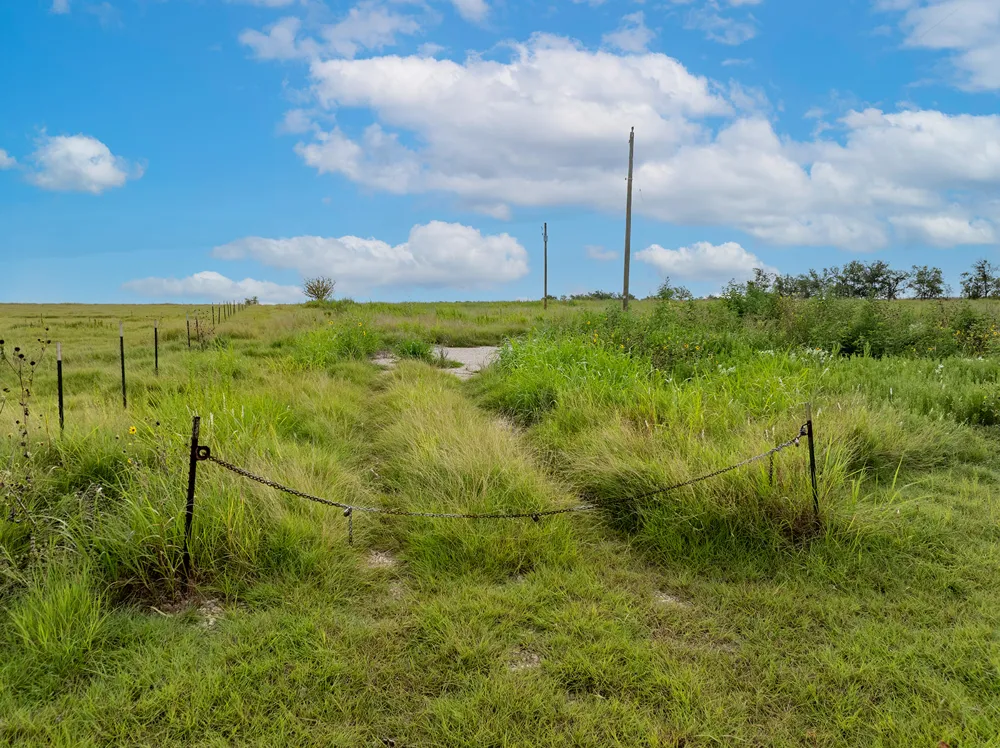 5275 County Road 424 Road Taylor, TX 76574