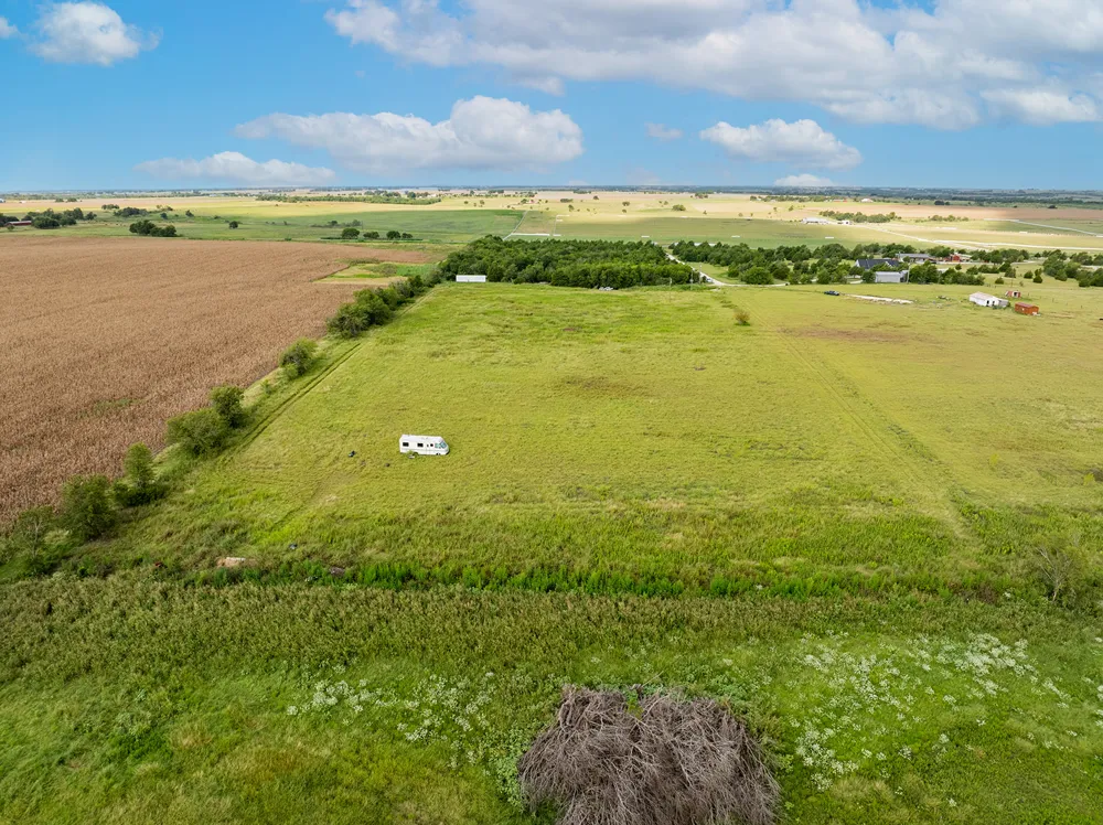 5275 County Road 424 Road Taylor, TX 76574