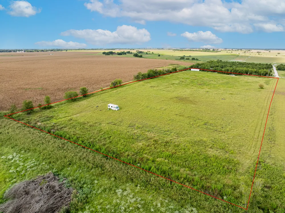 5275 County Road 424 Road Taylor, TX 76574