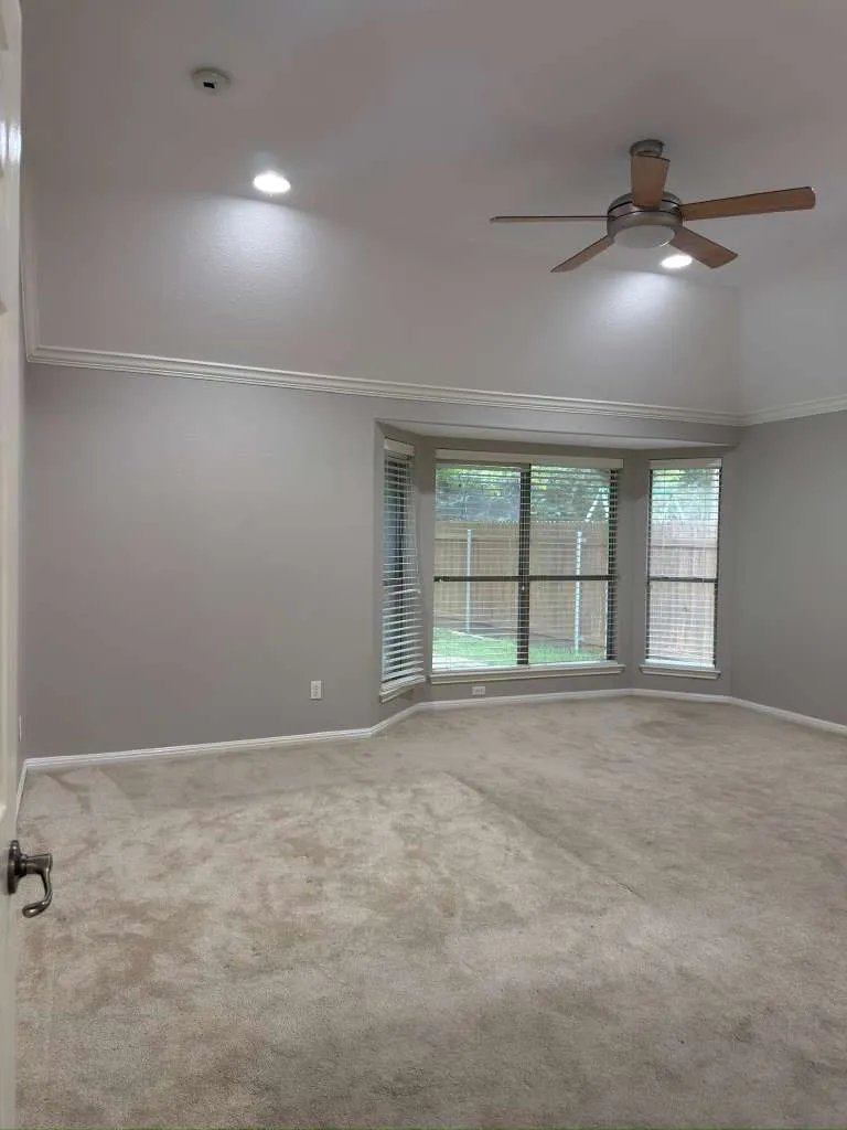 11709 Via Grande Drive Austin, TX 78739