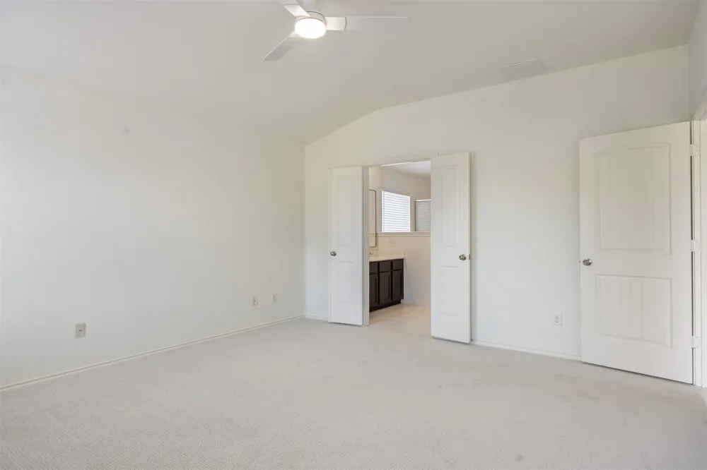 4612 Tiddle Lane Pflugerville, TX 78660