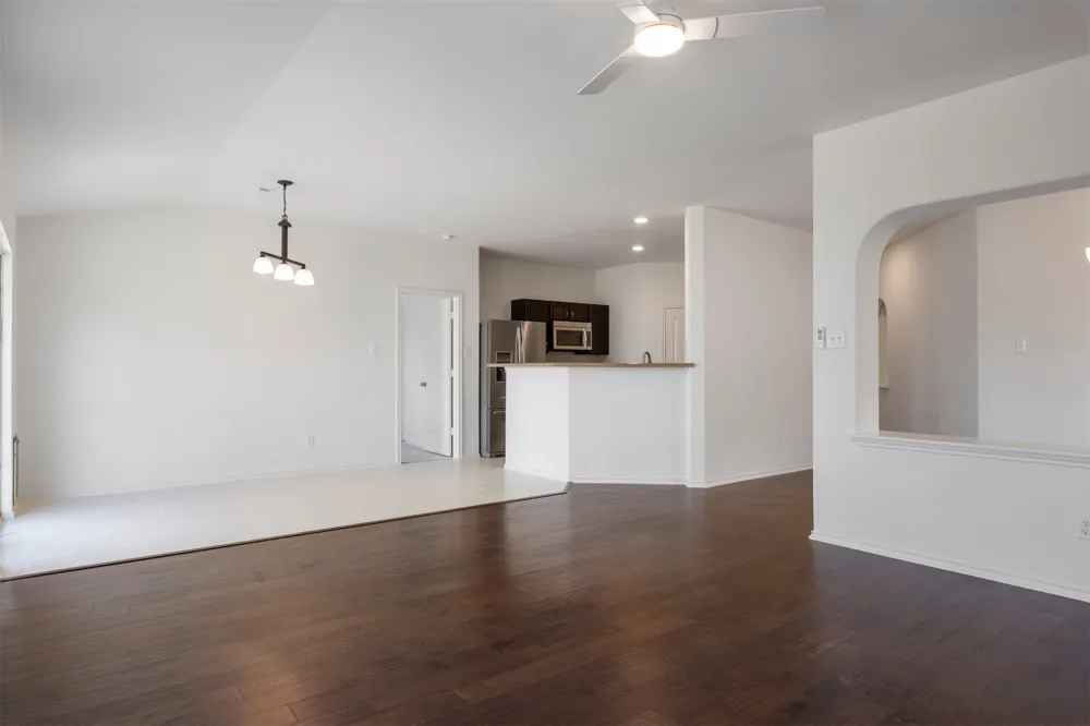 4612 Tiddle Lane Pflugerville, TX 78660