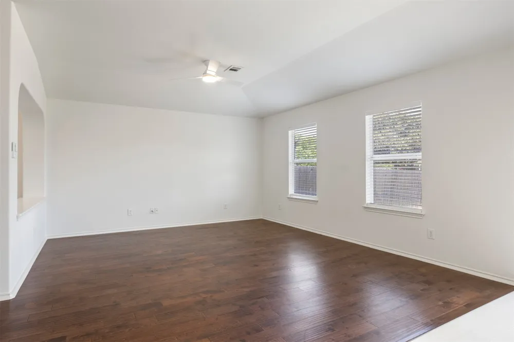 4612 Tiddle Lane Pflugerville, TX 78660