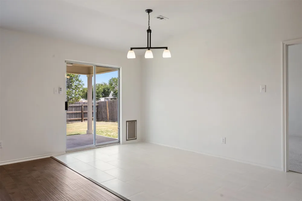4612 Tiddle Lane Pflugerville, TX 78660