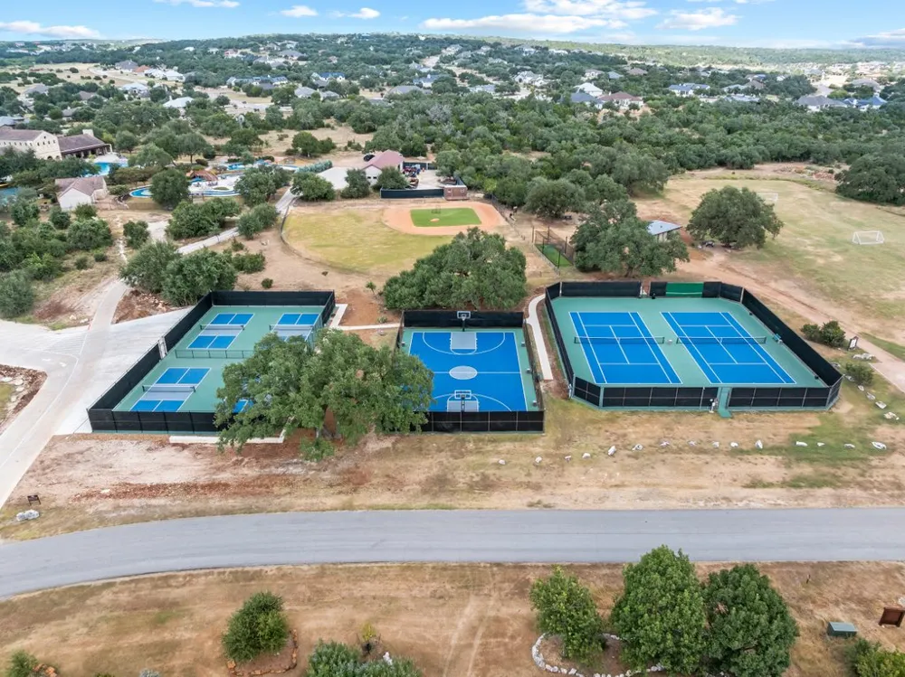 1345 MERLOT New Braunfels, TX 78132