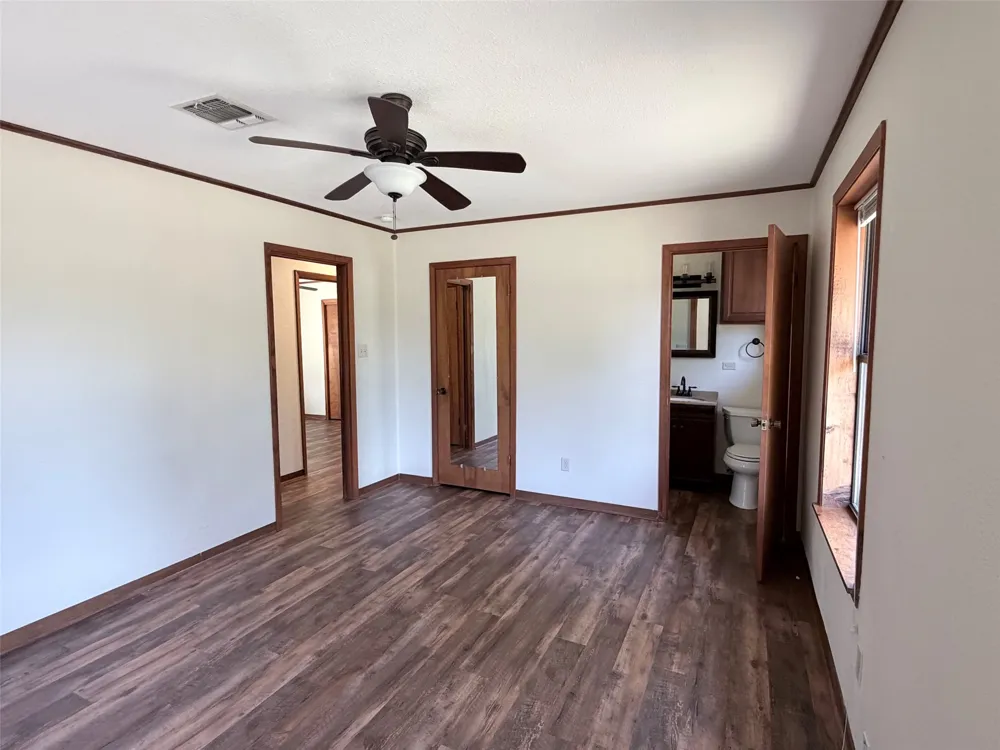 184 Affeld Lane Smithville, TX 78957