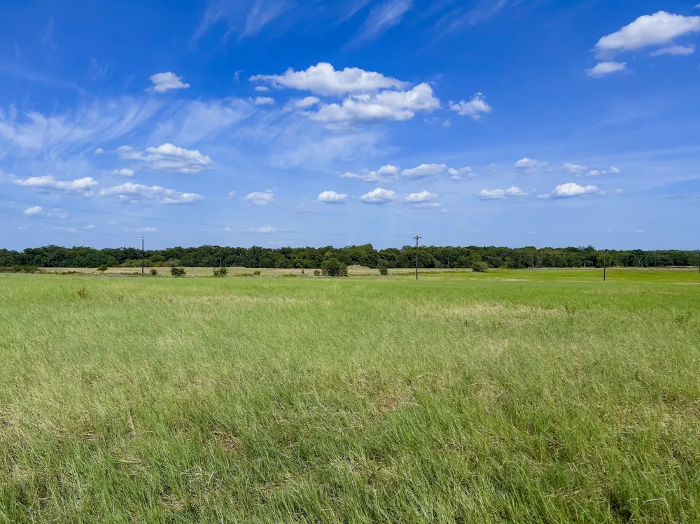 1 Old McMahan Road Lockhart, TX 78644