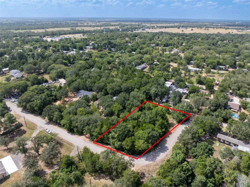 Road Runner Lane Bastrop, TX 78602