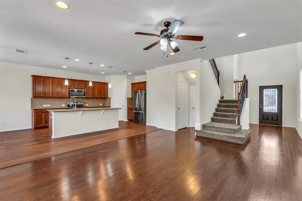 16100 Hawthorne Heights Trail Austin, TX 78728