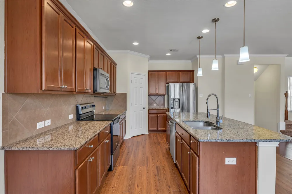 16100 Hawthorne Heights Trail Austin, TX 78728