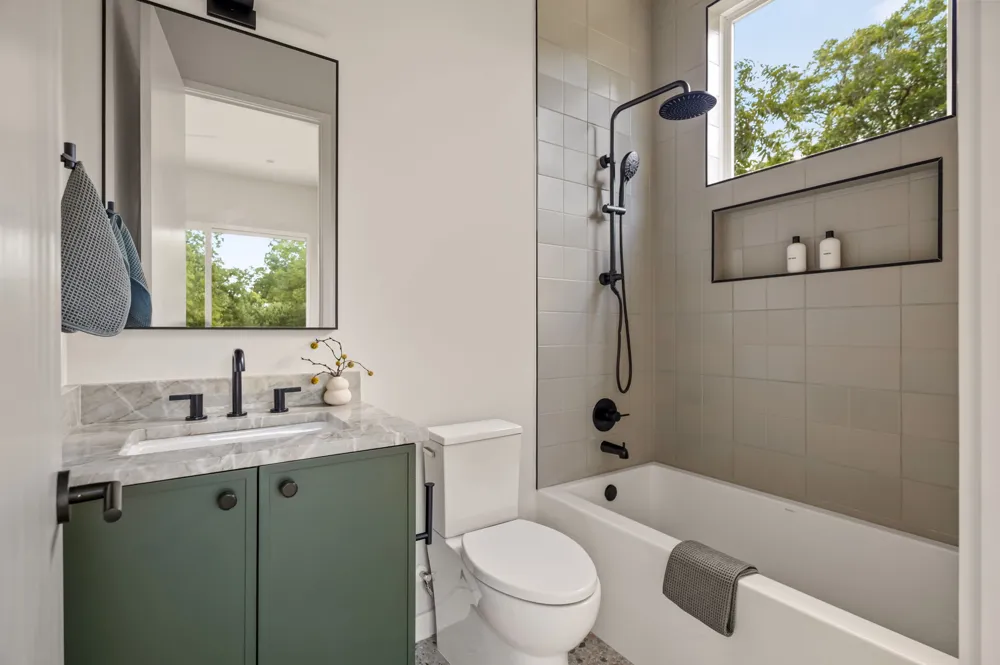 1609 Canterbury Street #1 Austin, TX 78702