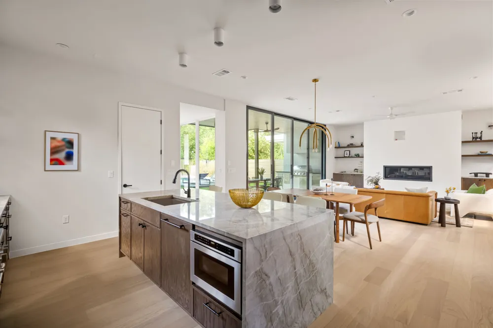 1609 Canterbury Street #1 Austin, TX 78702