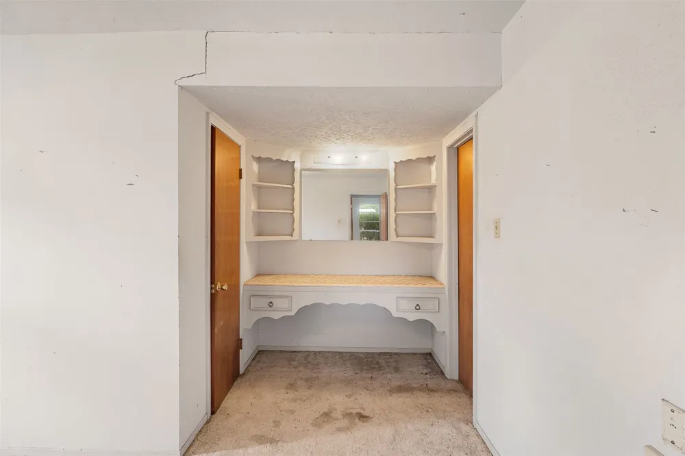 3788 Highway 21 Dime Box, TX 77853
