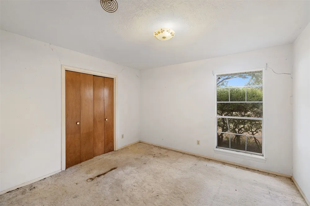 3788 Highway 21 Dime Box, TX 77853