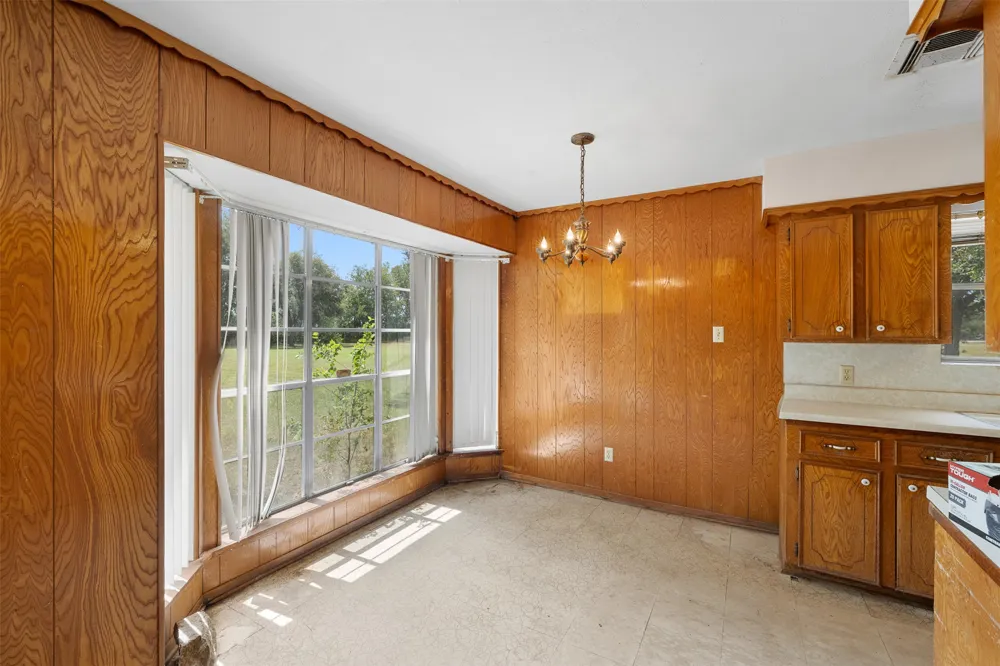 3788 Highway 21 Dime Box, TX 77853