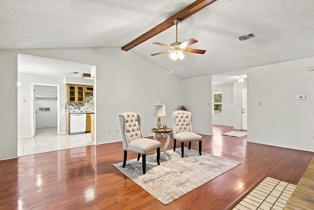 13402 Ramrod Drive Manchaca, TX 78652