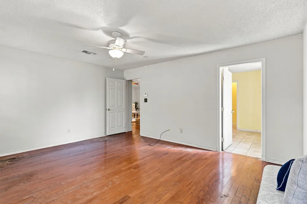 13402 Ramrod Drive Manchaca, TX 78652