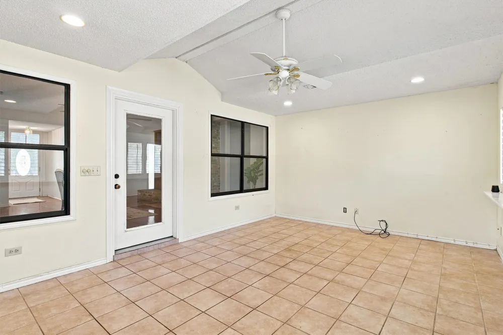 13402 Ramrod Drive Manchaca, TX 78652